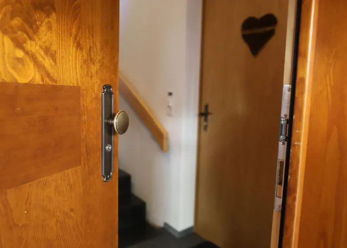 شقة Excellent Flat With A Fantastic View Of The Eiger! *